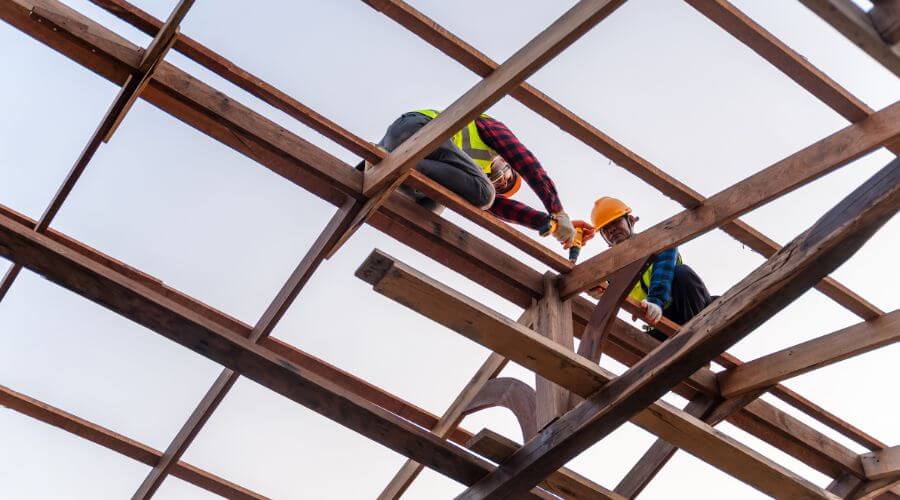 Expert top industrial roofings services in Almont, MI